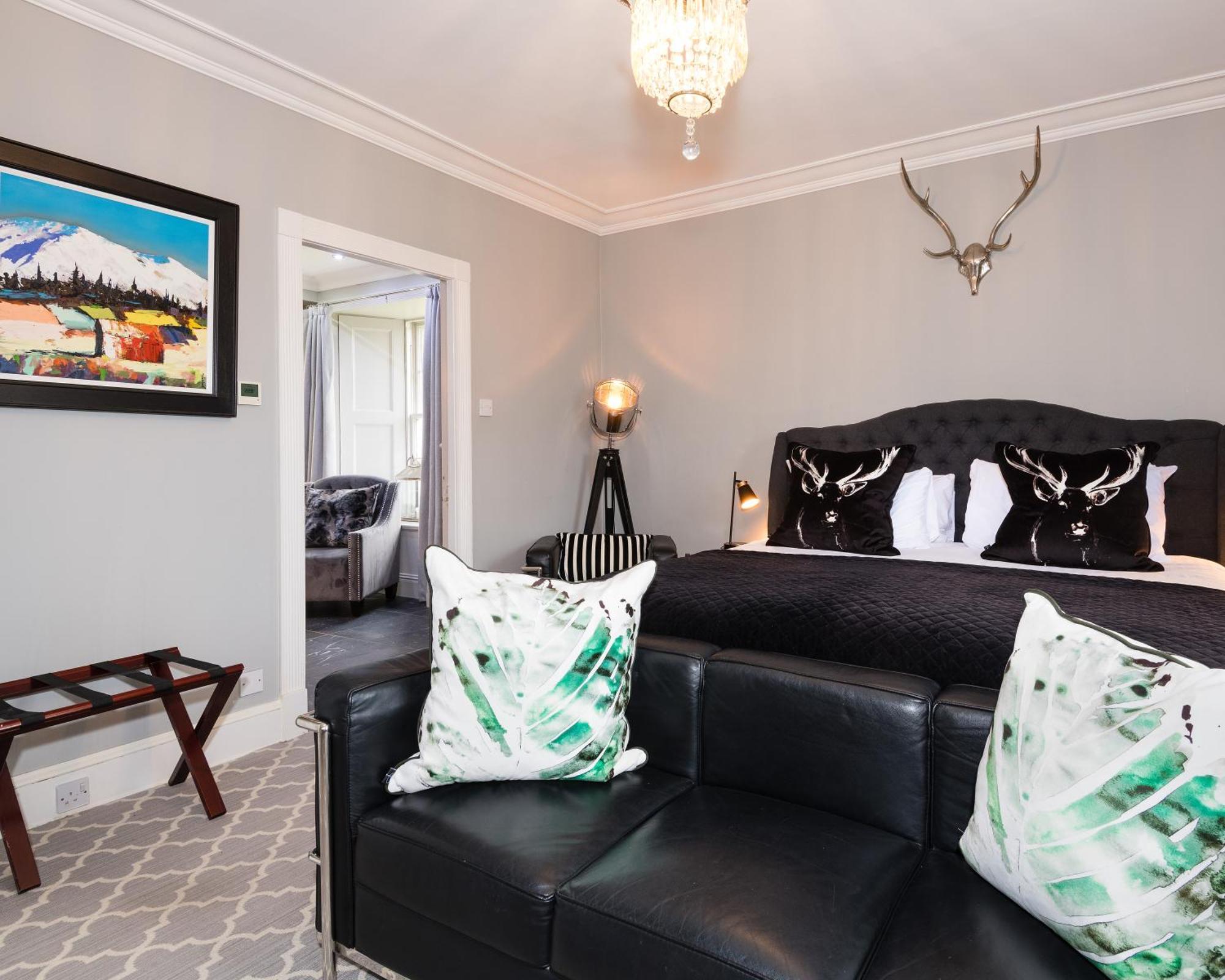 The Old Manse Of Blair, Boutique Hotel & Michelin Restaurant Blair Atholl Dış mekan fotoğraf