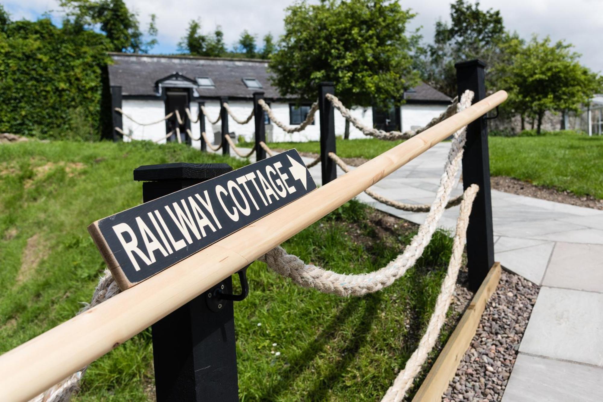 The Old Manse Of Blair, Boutique Hotel & Michelin Restaurant Blair Atholl Dış mekan fotoğraf